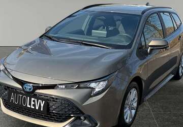 Toyota Corolla 64.444 km 23.890 &euro; Düsseldorf 40595