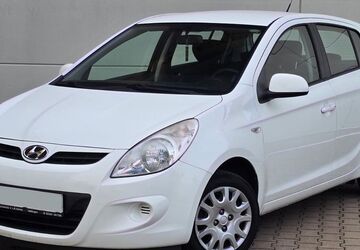 Hyundai i20 90.000 km 5.100 &euro; Gevelsberg 58285
