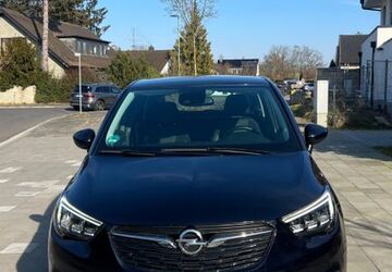 Opel Crossland (X) 88.019 km 10.750 &euro; Düsseldorf 40595