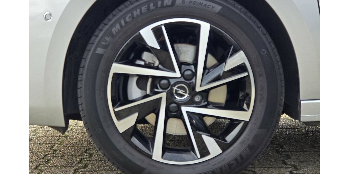 Opel Corsa GS Winterpaket|Toter-Winkel-Warner|Kamera 15.887 km 18.575 &euro; Wermelskirchen 42929