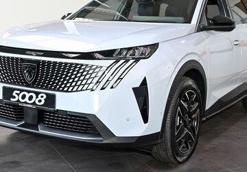 Peugeot 5008 5.000 km 36.990 &euro; Düsseldorf 40233