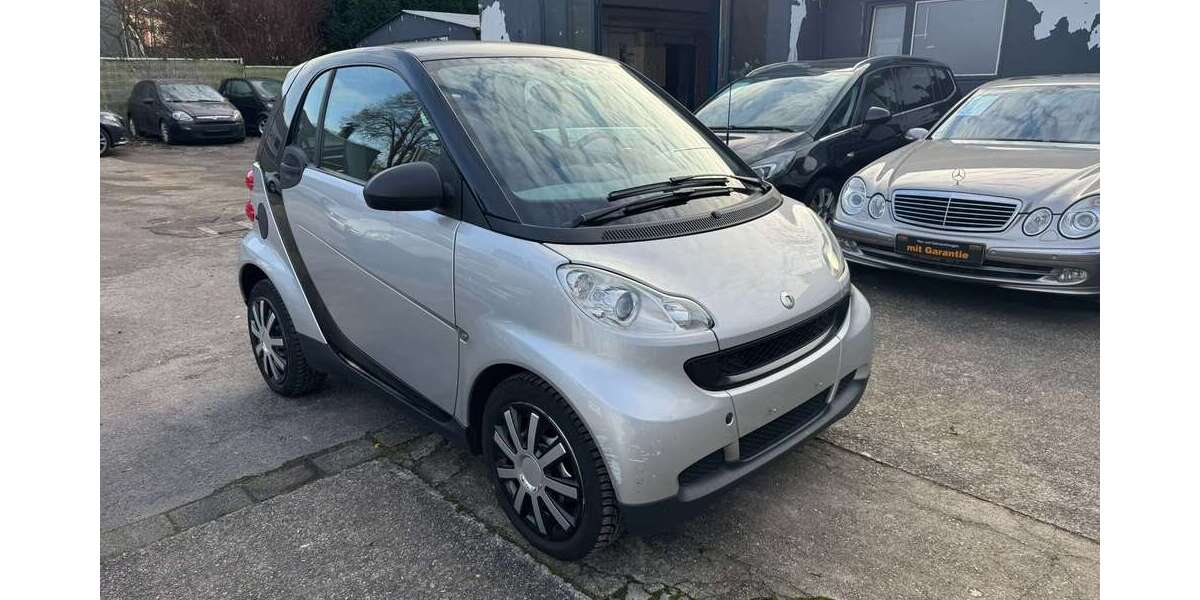 Smart forTwo 110.000 km 4.499 &euro; Solingen 42655