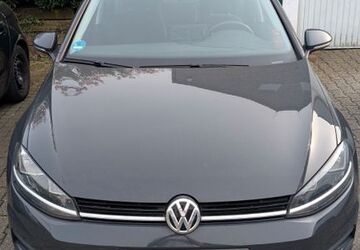 VW Golf 116.000 km 9.200 &euro; Wuppertal 42327