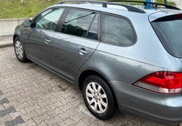 VW Golf 203.000 km 4.500 &euro; Wuppertal 42277