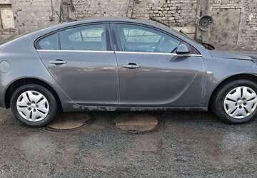 Opel Insignia 177.000 km 1.500 &euro; Reisholz (Düsseldorf) 40599