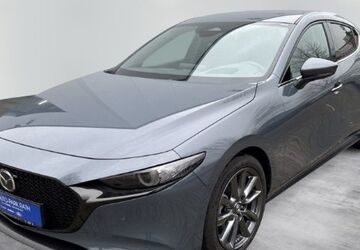 Mazda 3 8.000 km 25.480 &euro; Düsseldorf 40472