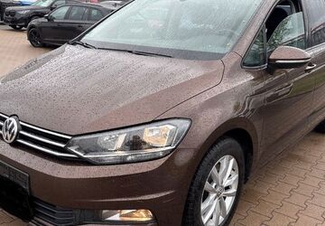 VW Touran 147.000 km 12.800 &euro; Remscheid, West 42857