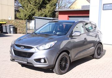 Hyundai ix35 122.500 km 10.900 &euro; Velbert 42549