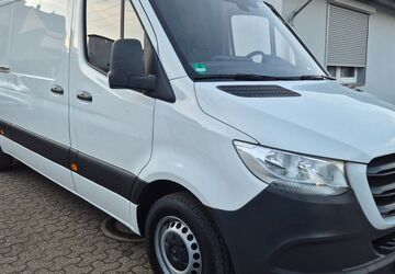 Mercedes-Benz Sprinter 85.000 km 25.990 &euro; Düsseldorf 40591