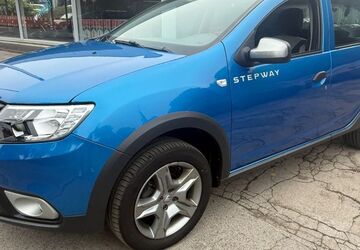 Dacia Sandero 65.000 km 9.990 &euro; Halver 58553