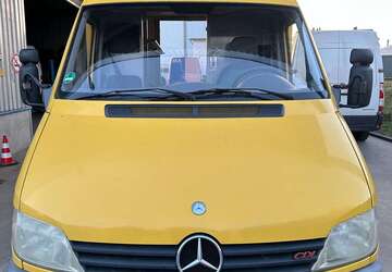 Mercedes-Benz Sprinter 202.000 km 4.500 &euro; Leverkusen, Stadt 51371