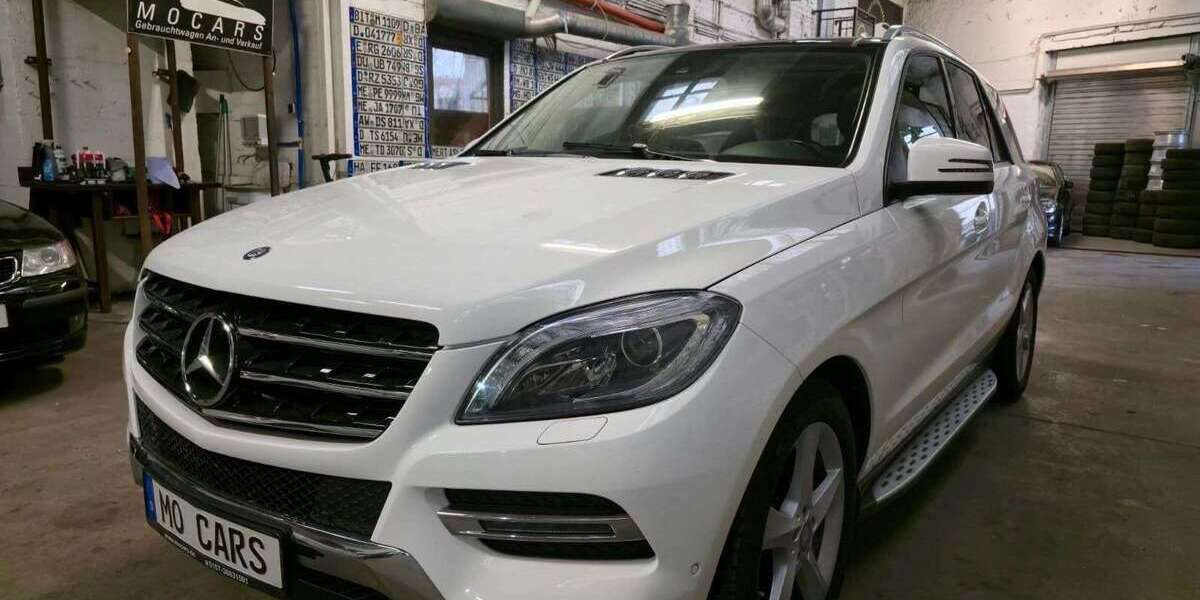 Mercedes-Benz ML 350 244.000 km 15.890 &euro; Ratingen 40878