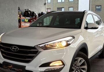 Hyundai TUCSON 160.000 km 13.989 &euro; Düsseldorf 40229