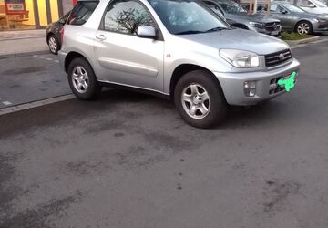 Toyota RAV 4 151.000 km 4.950 &euro; Düsseldorf 40225