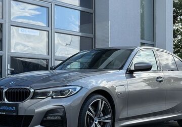 BMW 330 130.063 km 29.890 &euro; Hilden (bei Düsseldorf) 40721
