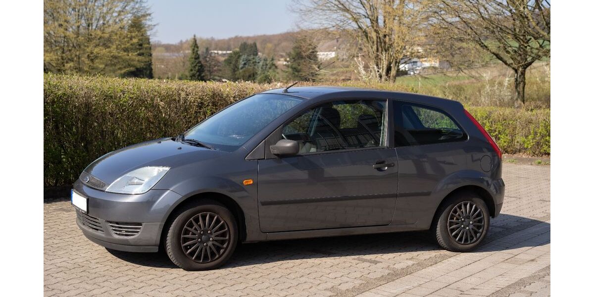 Ford Fiesta 136.000 km 1.600 &euro; Sprockhövel 45549