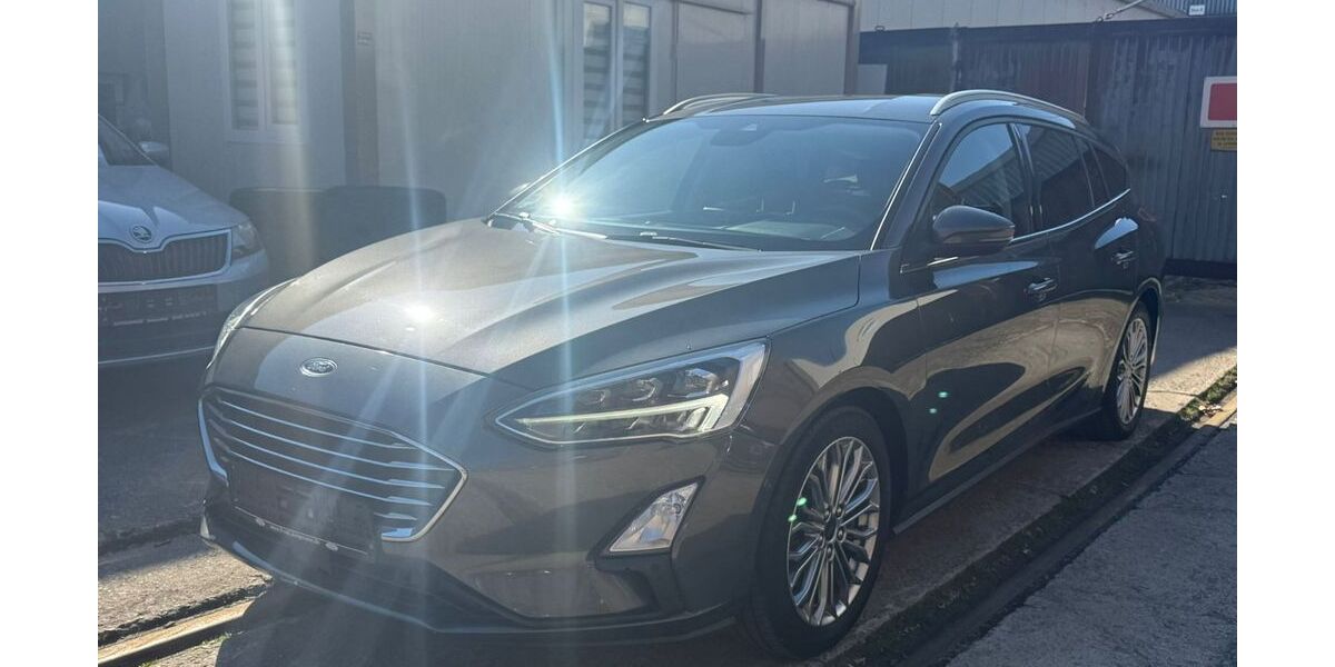 Ford Focus 203.000 km 8.490 &euro; Hattingen 45525