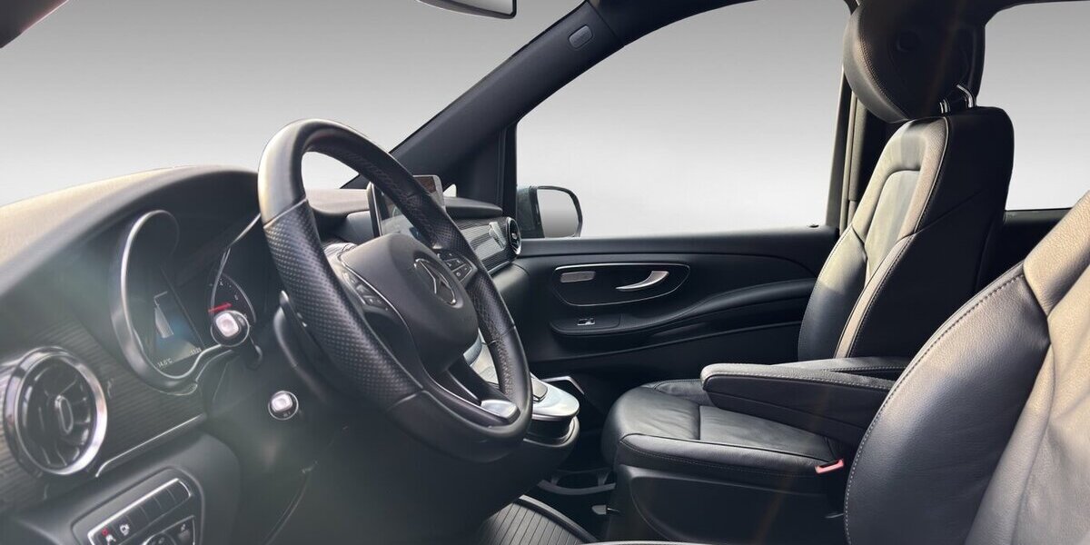 Mercedes-Benz V 250 d EDITION lang 360° Leder AHK 19´ Pano Burm 73.145 km 36.900 &euro; Wuppertal 42327