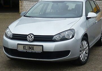 VW Golf 280.000 km 4.899 &euro; Düsseldorf 40470