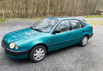 Toyota Corolla 85.200 km 6.300 &euro; Remscheid 42857