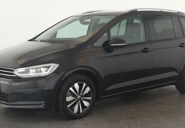 VW Touran 6.000 km 37.384 &euro; Düsseldorf 40233