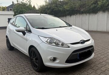 Ford Fiesta 158.000 km 3.390 &euro; Remscheid 42859
