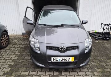 Toyota Auris 169.000 km 1.500 &euro; Erkrath 40699