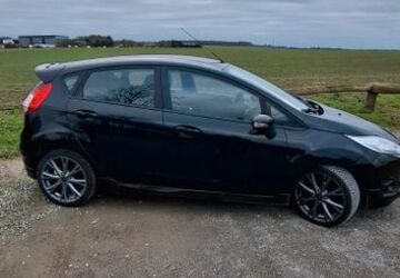 Ford Fiesta 99.900 km 7.900 &euro; Mettmann 40822