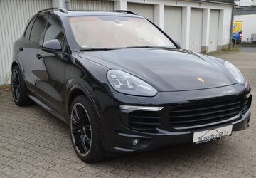Porsche Cayenne 147.215 km 30.000 &euro; Solingen 42699