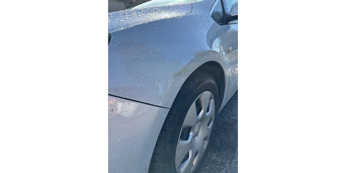 Opel Astra GTC J 244.409 km 4.000 &euro; Wuppertal 42275