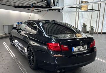 BMW 523 225.000 km 7.999 &euro; Düsseldorf 40476