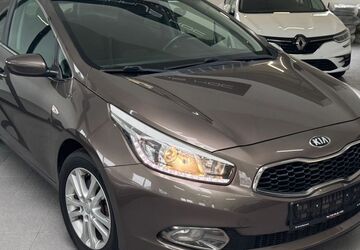Kia ceed Sportswagon 126.000 km 8.850 &euro; Remscheid 42859