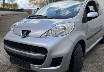 Peugeot 107 74.000 km 3.100 &euro; Erkrath 40699