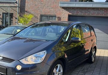 Ford S-Max 192.000 km 3.950 &euro; Solingen 42651