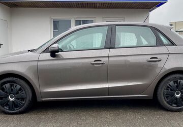 Audi A1 164.000 km 9.400 &euro; Wipperfürth 51688