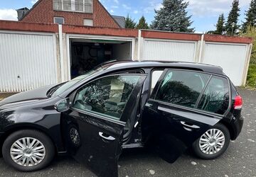 VW Golf 154.000 km 5.999 &euro; Düsseldorf 40591