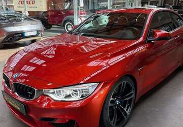 BMW M4 13.500 km 59.900 &euro; Düsseldorf 40591