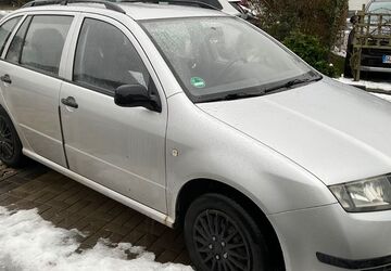 Skoda Fabia 247.000 km 1.399 &euro; Leichlingen 42799