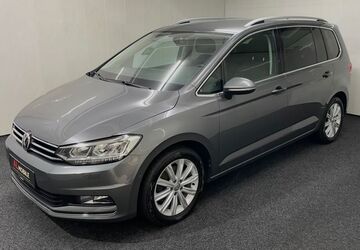 VW Touran 123.521 km 15.900 &euro; Wermelskirchen 42929