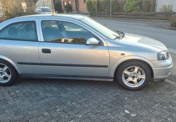 Opel Astra 98.000 km 2.400 &euro; Langenfeld 40764