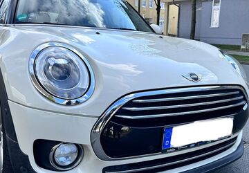 Mini Cooper Clubman 112.000 km 10.390 &euro; Remscheid 42855