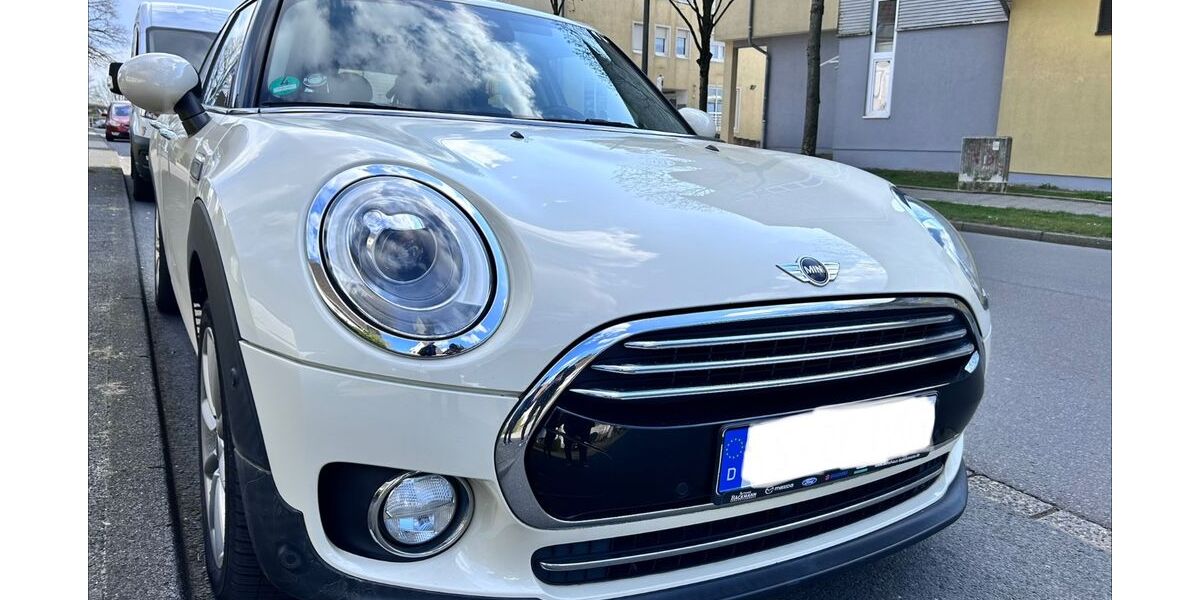 Mini Cooper Clubman 112.000 km 10.390 &euro; Remscheid 42855