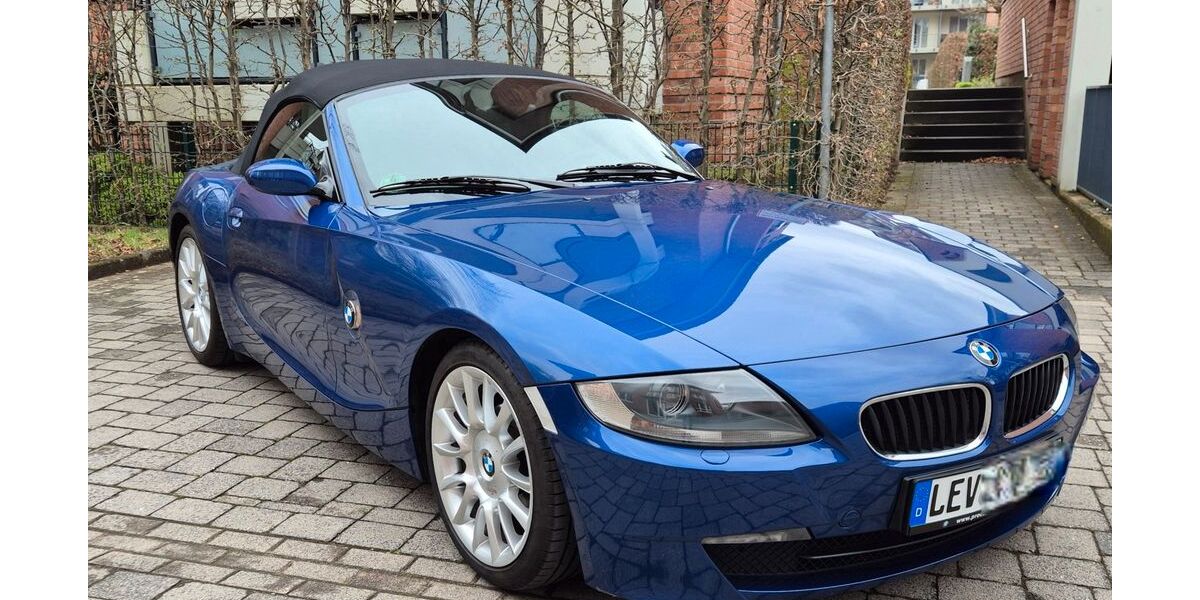 BMW Z4 103.000 km 15.900 &euro; Leverkusen 51375