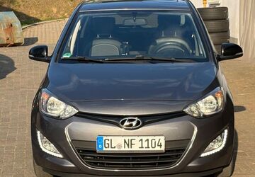 Hyundai i20 130.000 km 5.500 &euro; Wermelskirchen 42929