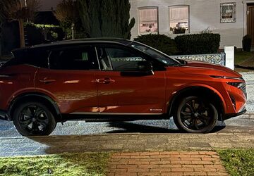 Nissan Qashqai 16.500 km 33.900 &euro; Düsseldorf 40599