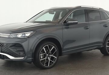 VW Tiguan 22.300 km 44.184 &euro; Düsseldorf 40233