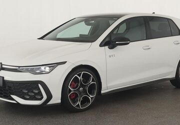 VW Golf 21.100 km 38.284 &euro; Düsseldorf 40233