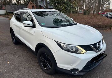 Nissan Qashqai 96.800 km 11.500 &euro; Bergisch Gladbach 51427