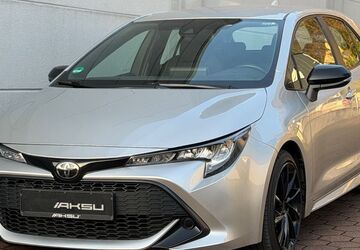 Toyota Corolla 81.200 km 13.690 &euro; Velbert 42551