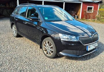 Skoda Fabia 58.600 km 12.500 &euro; Kierspe 58566